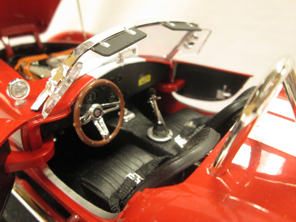 SHELBY COLLECTIBLES 1/18 - SHELBY COBRA 427S/C - SUPER SNAKE - 00107 - CARROLL SHELBY COLLECTIBLES 1/18 - SHELBY COBRA 427S/C - SUPER SNAKE - 00107 - CARROLL